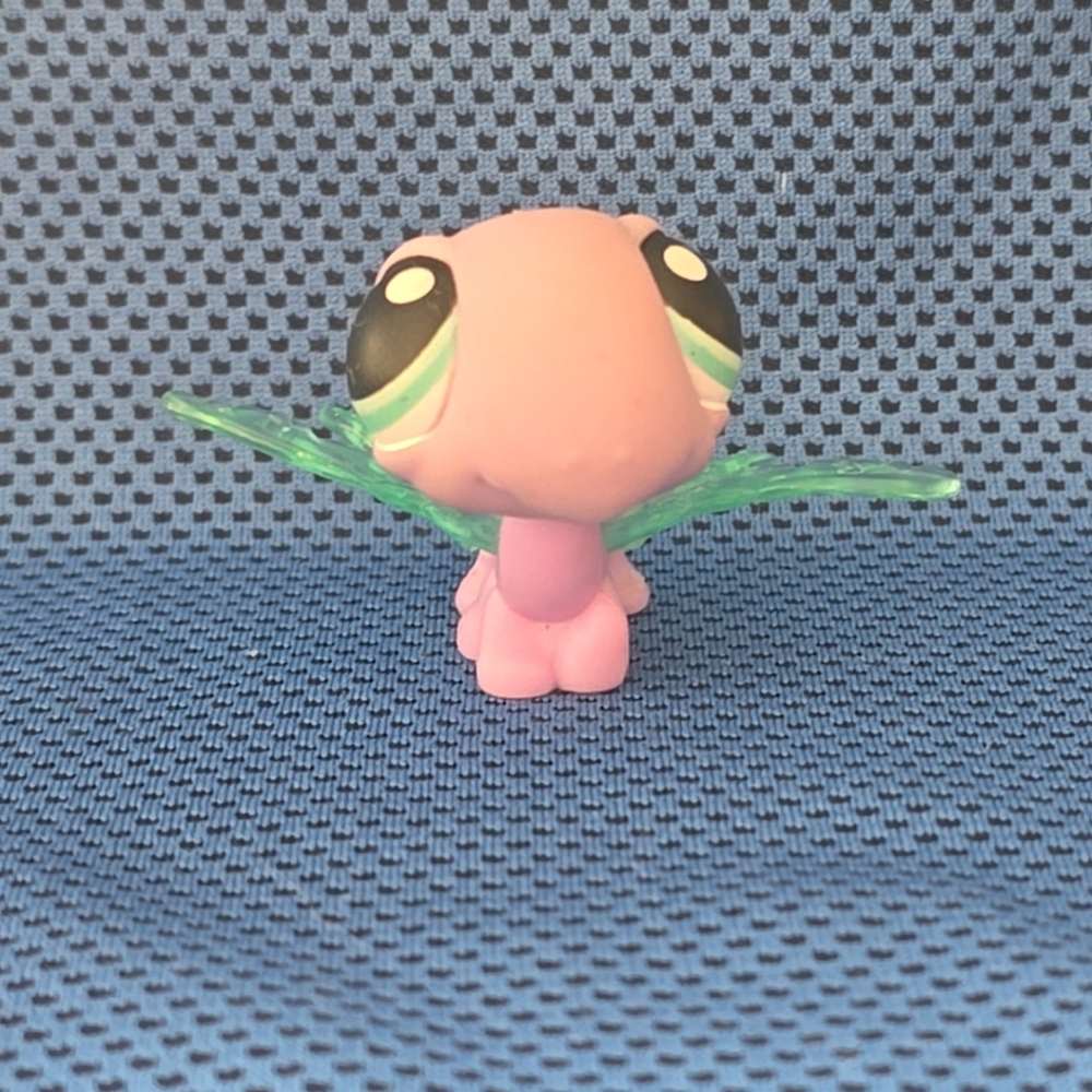 Littlest pet shop dragon fly